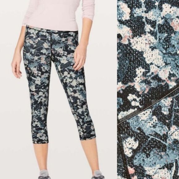 NWOT lululemon athletica Speed Up Crop 21" - Picture 1 of 11